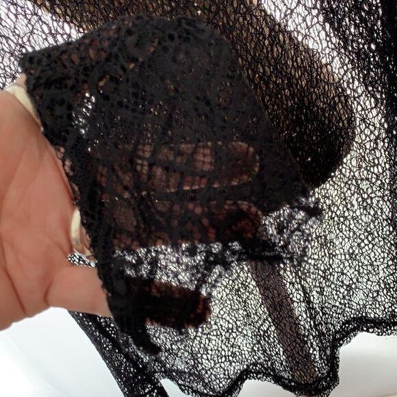 Mark fully lace long sleeve top in Large.  NWOT - Picture 3 of 10